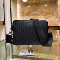 Cheap Bottega Veneta AAA Man Messenger Bags #1273876 Replica Wholesale [$158.00 USD] [ITEM#1273876] on Replica Bottega Veneta AAA Man Messenger Bags