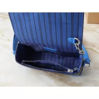 Cheap Louis Vuitton AAA Quality Messenger Bags For Women #1275207 Replica Wholesale [$56.00 USD] [ITEM#1275207] on Replica Louis Vuitton AAA Quality Messenger Bags