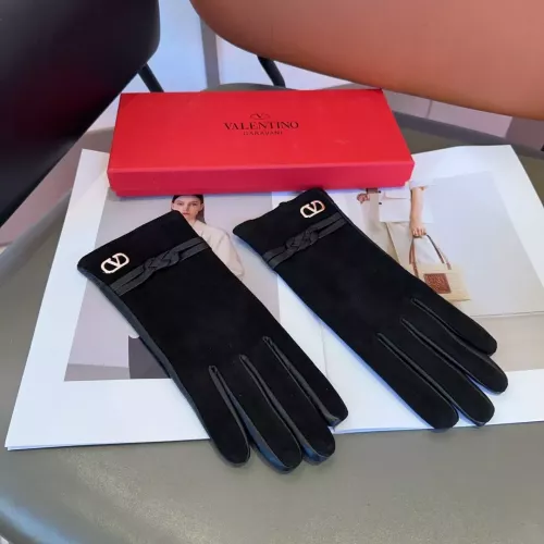 Cheap Valentino Gloves For Women #1278909 Replica Wholesale [$45.00 USD] [ITEM#1278909] on Replica Valentino Gloves