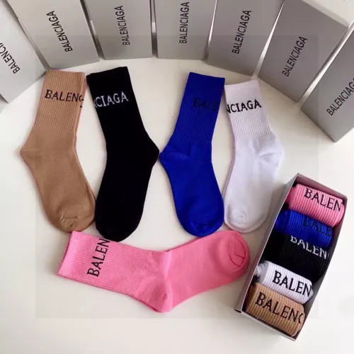 Cheap Balenciaga Socks #1279692 Replica Wholesale [$29.00 USD] [ITEM#1279692] on Replica Balenciaga Socks