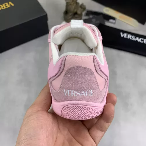 Cheap Versace Casual Shoes For Women #1284622 Replica Wholesale [$102.00 USD] [ITEM#1284622] on Replica Versace Casual Shoes