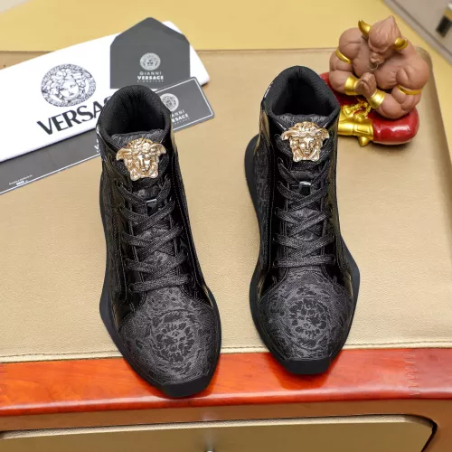 Cheap Versace High Tops Shoes For Men #1285286 Replica Wholesale [$76.00 USD] [ITEM#1285286] on Replica Versace High Tops Shoes