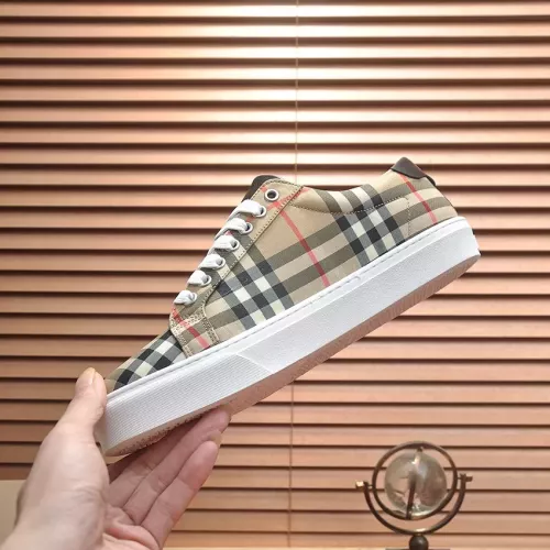 Cheap Burberry Casual Shoes For Men #1285378 Replica Wholesale [$88.00 USD] [ITEM#1285378] on Replica Burberry Casual Shoes