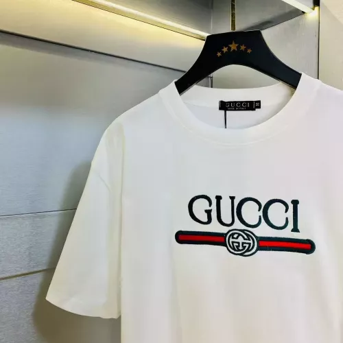 Cheap Gucci T-Shirts Short Sleeved For Men #1286655 Replica Wholesale [$32.00 USD] [ITEM#1286655] on Replica Gucci T-Shirts