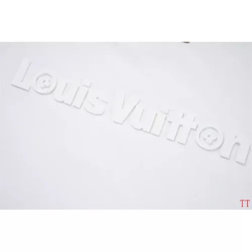 Cheap Louis Vuitton LV T-Shirts Short Sleeved For Unisex #1287191 Replica Wholesale [$32.00 USD] [ITEM#1287191] on Replica Louis Vuitton LV T-Shirts