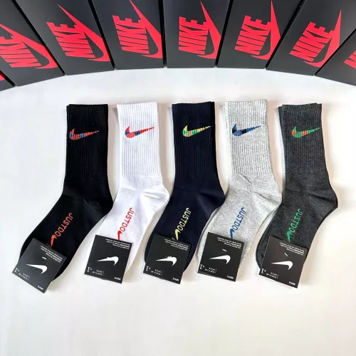 Cheap Nike Socks #1287383 Replica Wholesale [$29.00 USD] [ITEM#1287383] on Replica Nike Socks