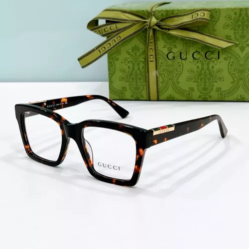 Gucci Fashion Goggles #1287577