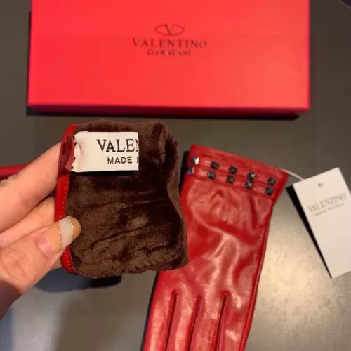 Cheap Valentino Gloves For Women #1287789 Replica Wholesale [$42.00 USD] [ITEM#1287789] on Replica Valentino Gloves