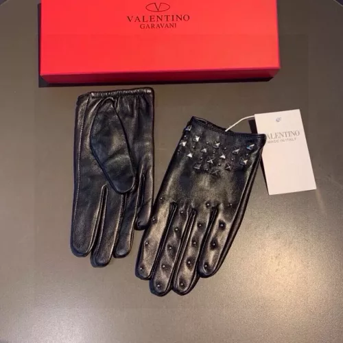 Cheap Valentino Gloves For Women #1287791 Replica Wholesale [$45.00 USD] [ITEM#1287791] on Replica Valentino Gloves