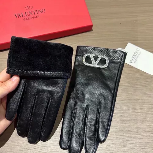 Cheap Valentino Gloves For Women #1287835 Replica Wholesale [$52.00 USD] [ITEM#1287835] on Replica Valentino Gloves