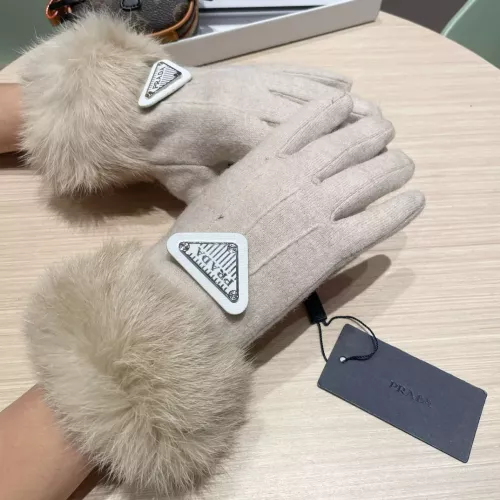 Cheap Prada Gloves #1287878 Replica Wholesale [$39.00 USD] [ITEM#1287878] on Replica Prada Gloves