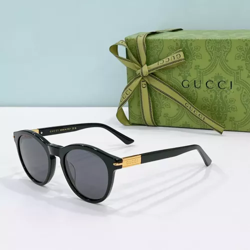 Gucci AAA Quality Sunglasses #1287985