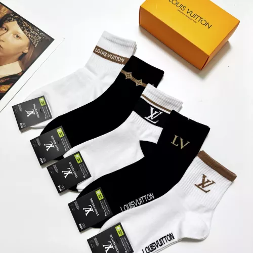 Cheap Louis Vuitton LV Socks #1288313 Replica Wholesale [$27.00 USD] [ITEM#1288313] on Replica Louis Vuitton LV Socks