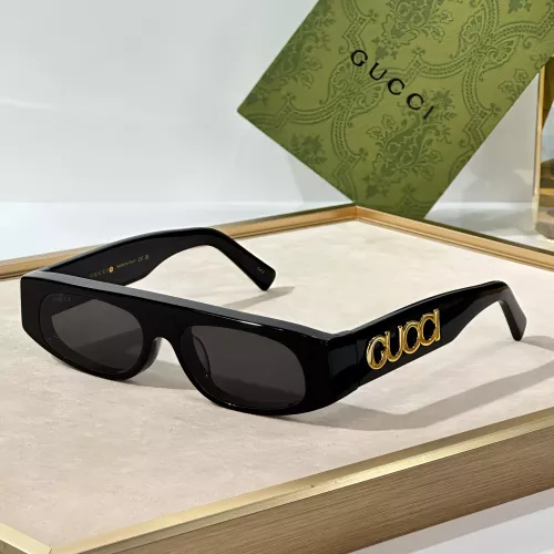 Gucci AAA Quality Sunglasses #1288581