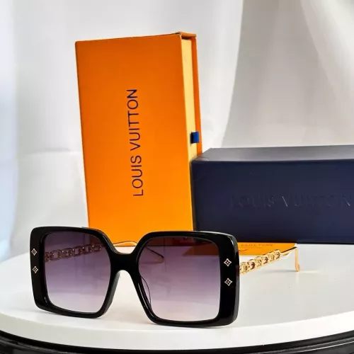 Louis Vuitton AAA Quality Sunglasses #1288587