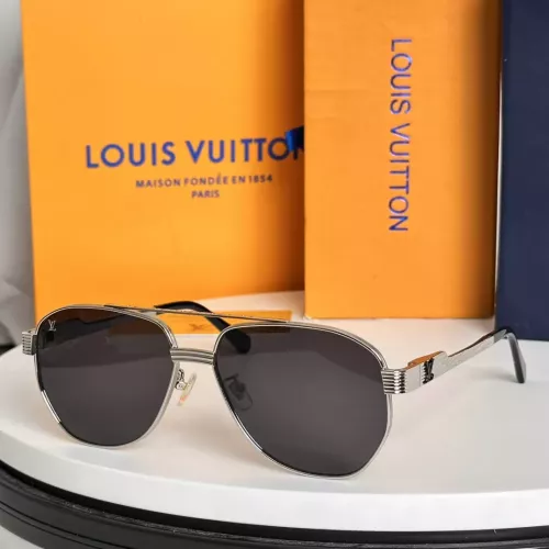 Louis Vuitton AAA Quality Sunglasses #1288595