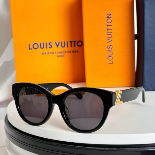 Louis Vuitton AAA Quality Sunglasses #1288599