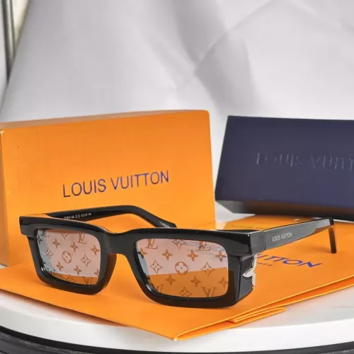 Louis Vuitton AAA Quality Sunglasses #1288607