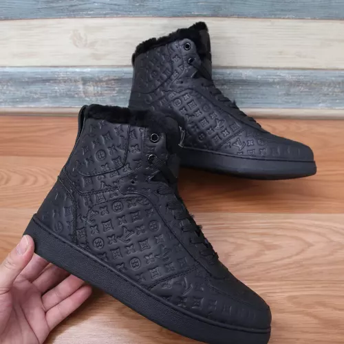 Cheap Louis Vuitton High Tops Shoes For Men #1289221 Replica Wholesale [$118.00 USD] [ITEM#1289221] on Replica Louis Vuitton High Tops Shoes