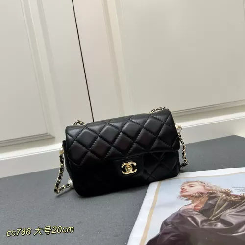 Chanel AAA Quality Messenger Bags For Women #1289576