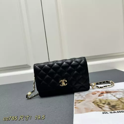 Chanel AAA Quality Messenger Bags For Women #1289582