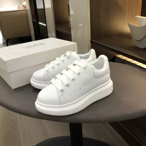 Cheap Alexander McQueen Casual Shoes For Kids #1289585 Replica Wholesale [$82.00 USD] [ITEM#1289585] on Replica Alexander McQueen Casual Shoes