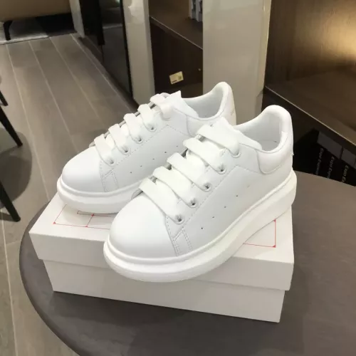 Cheap Alexander McQueen Casual Shoes For Kids #1289585 Replica Wholesale [$82.00 USD] [ITEM#1289585] on Replica Alexander McQueen Casual Shoes