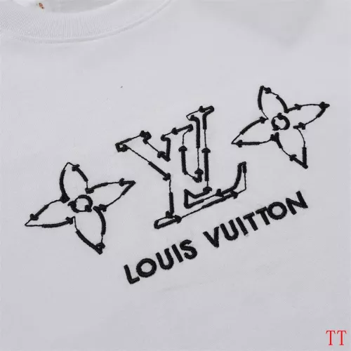 Cheap Louis Vuitton LV T-Shirts Short Sleeved For Unisex #1289668 Replica Wholesale [$32.00 USD] [ITEM#1289668] on Replica Louis Vuitton LV T-Shirts