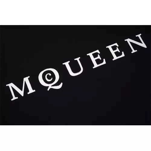 Cheap Alexander McQueen T-shirts Short Sleeved For Unisex #1289694 Replica Wholesale [$32.00 USD] [ITEM#1289694] on Replica Alexander McQueen T-shirts