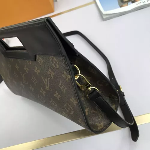 Cheap Louis Vuitton AAA Quality Messenger Bags For Women #1289977 Replica Wholesale [$88.00 USD] [ITEM#1289977] on Replica Louis Vuitton AAA Quality Messenger Bags