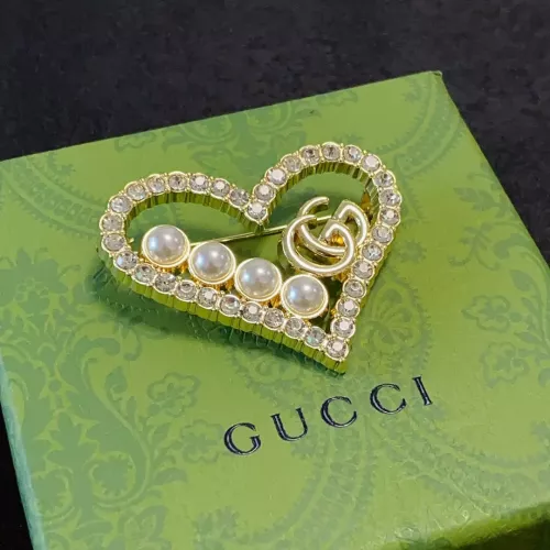 Cheap Gucci Brooches For Women #1290128 Replica Wholesale [$25.00 USD] [ITEM#1290128] on Replica Gucci Brooches