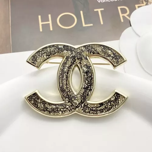 Chanel Brooches For Women #1290144