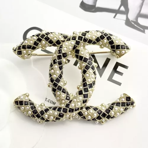 Chanel Brooches For Women #1290209