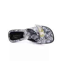 Cheap Burberry Slippers For Women #1286301 Replica Wholesale [$102.00 USD] [ITEM#1286301] on Replica Burberry Slippers