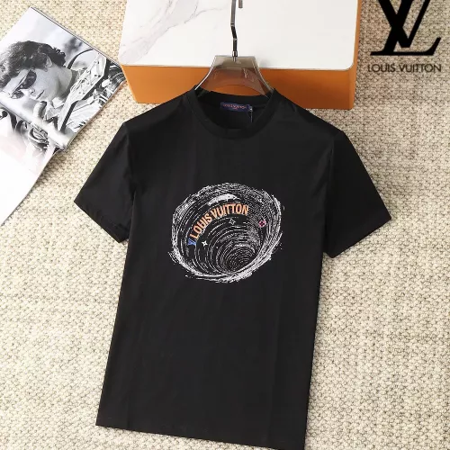 Louis Vuitton LV T-Shirts Short Sleeved For Men #1290282