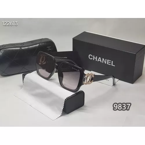 Chanel Sunglasses #1290415