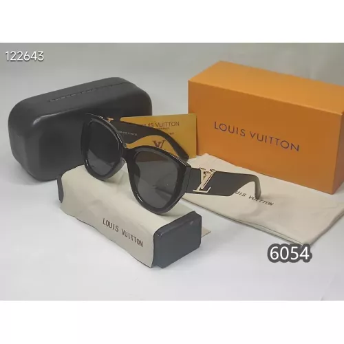 Louis Vuitton Sunglasses #1290481