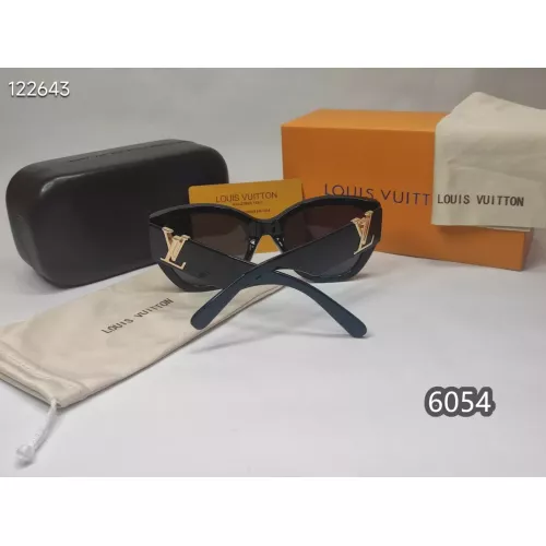 Cheap Louis Vuitton Sunglasses #1290481 Replica Wholesale [$25.00 USD] [ITEM#1290481] on Replica Louis Vuitton Sunglasses