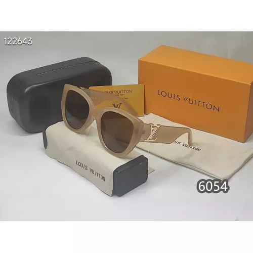 Louis Vuitton Sunglasses #1290485