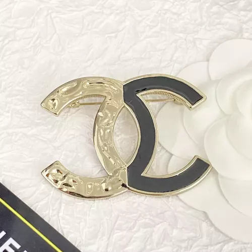 Chanel Brooches For Women #1290509