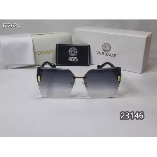 Cheap Versace Sunglasses #1290527 Replica Wholesale [$25.00 USD] [ITEM#1290527] on Replica Versace Sunglasses