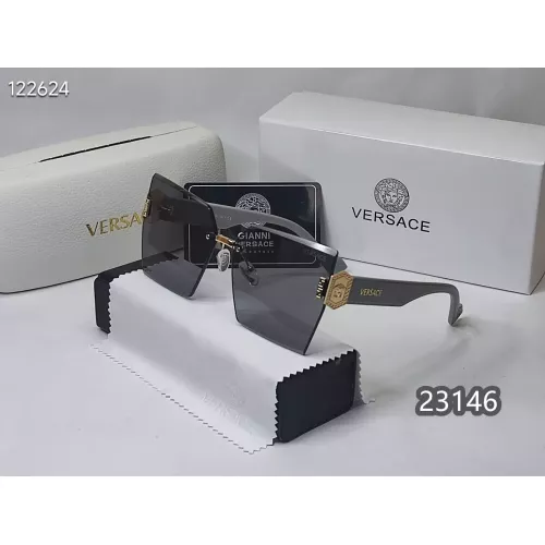 Versace Sunglasses #1290528