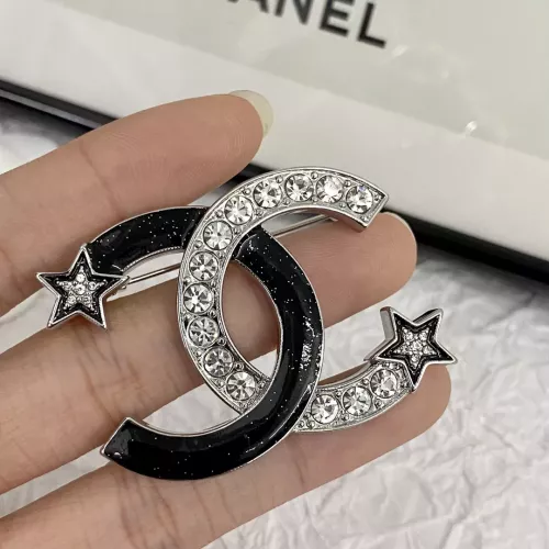 Cheap Chanel Brooches For Women #1290557 Replica Wholesale [$34.00 USD] [ITEM#1290557] on Replica Chanel Brooches