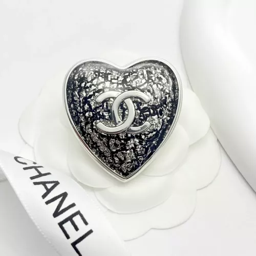 Cheap Chanel Brooches For Women #1290583 Replica Wholesale [$34.00 USD] [ITEM#1290583] on Replica Chanel Brooches