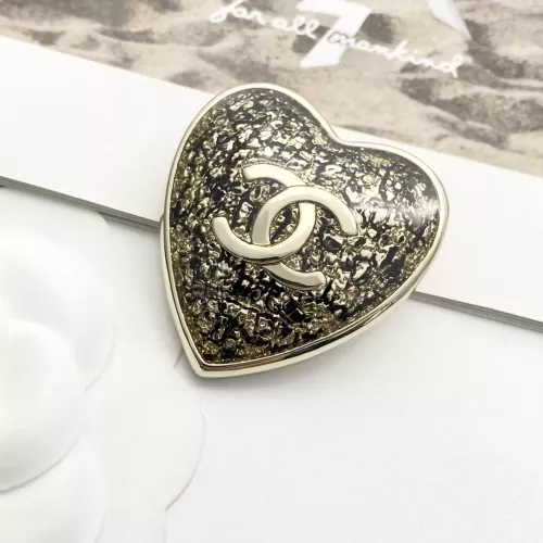 Cheap Chanel Brooches For Women #1290584 Replica Wholesale [$34.00 USD] [ITEM#1290584] on Replica Chanel Brooches