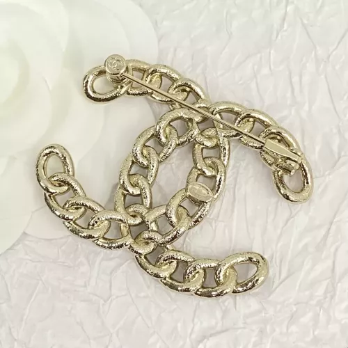 Cheap Chanel Brooches For Women #1290585 Replica Wholesale [$38.00 USD] [ITEM#1290585] on Replica Chanel Brooches