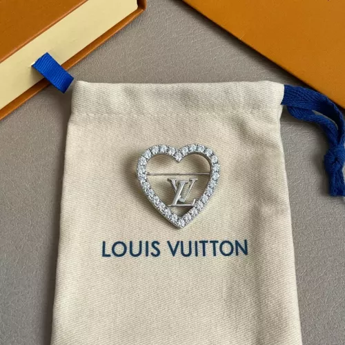 Louis Vuitton LV Brooches For Women #1290603