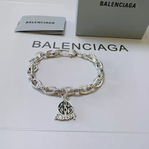 Cheap Balenciaga Bracelets For Unisex #1290634 Replica Wholesale [$45.00 USD] [ITEM#1290634] on Replica Balenciaga Bracelets