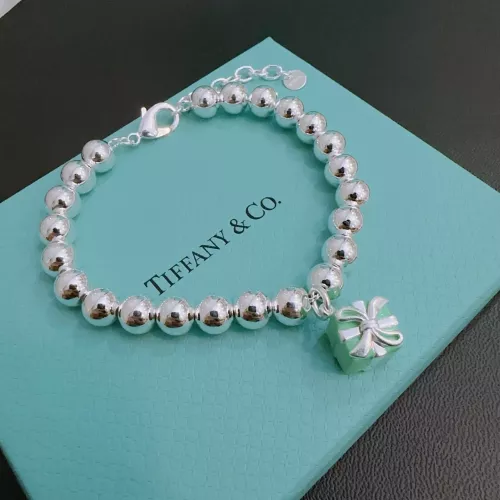 Tiffany Bracelets #1290708