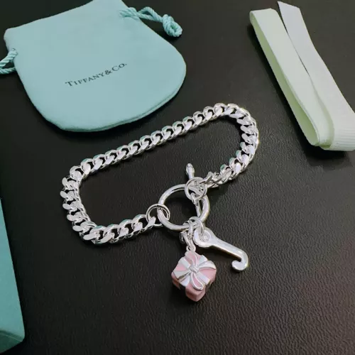 Tiffany Bracelets #1290732